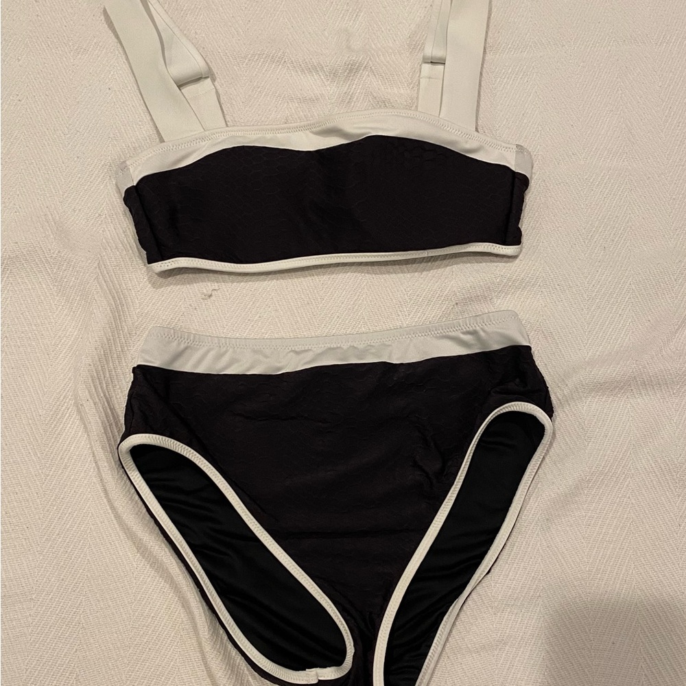 Sanctuary Bikini - Picture 5 of 8